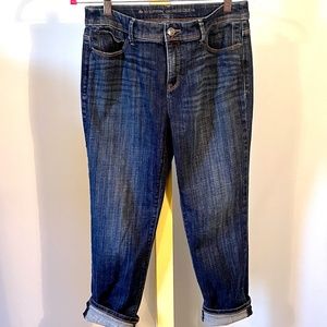 CHICOS THE SO SLIMMING GIRLFRIEND CROP JEANS Size 0